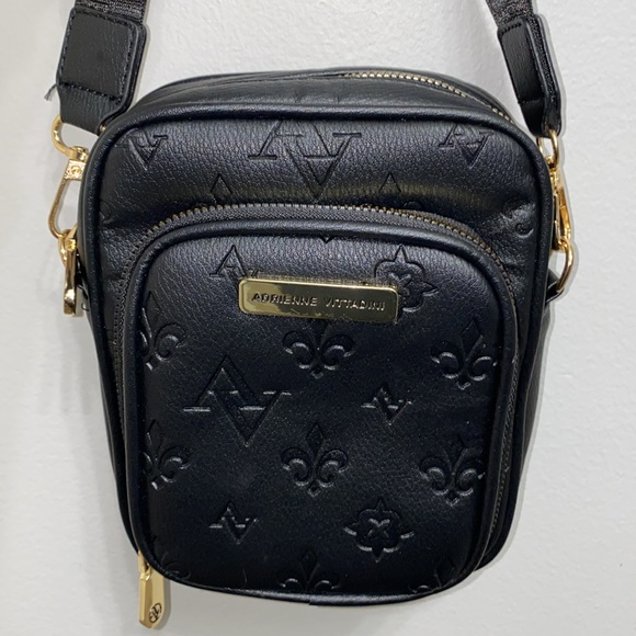 Adrienne Vittadini Handbags - Adrienne Vittadini Crossbody